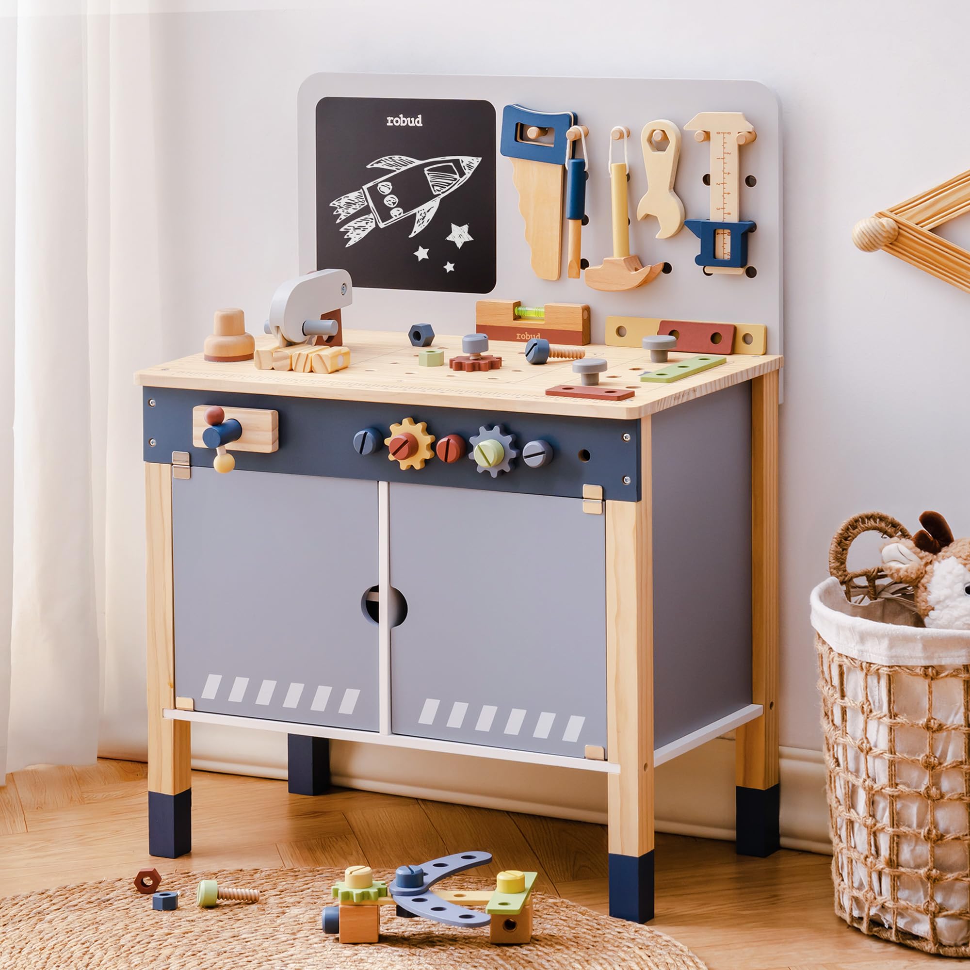 Деревянный игрушечный верстак  – обзор и цена Tools Workshop For Kids